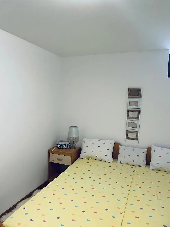 Apartment Apartmani Danijela Punat
