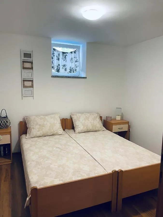 Apartmani Danijela Punat 0*,  Croatia